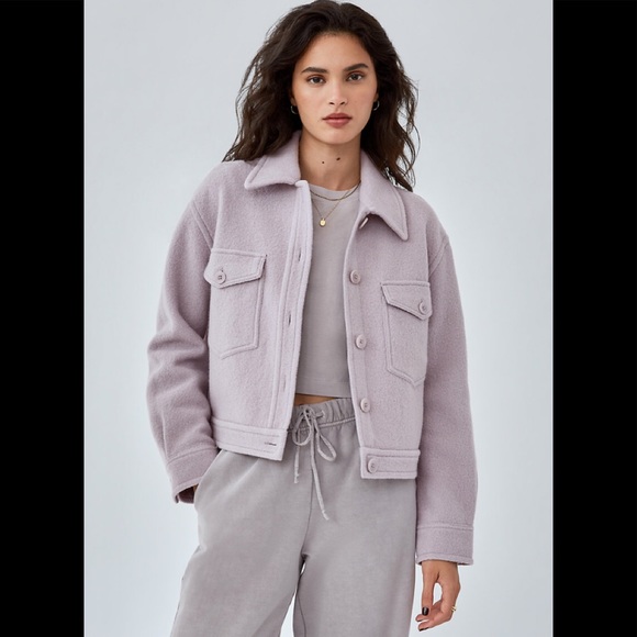 “SOLD” NWT WIlfred Ganna Jacket Cropped in Gull Grey - Picture 1 of 5